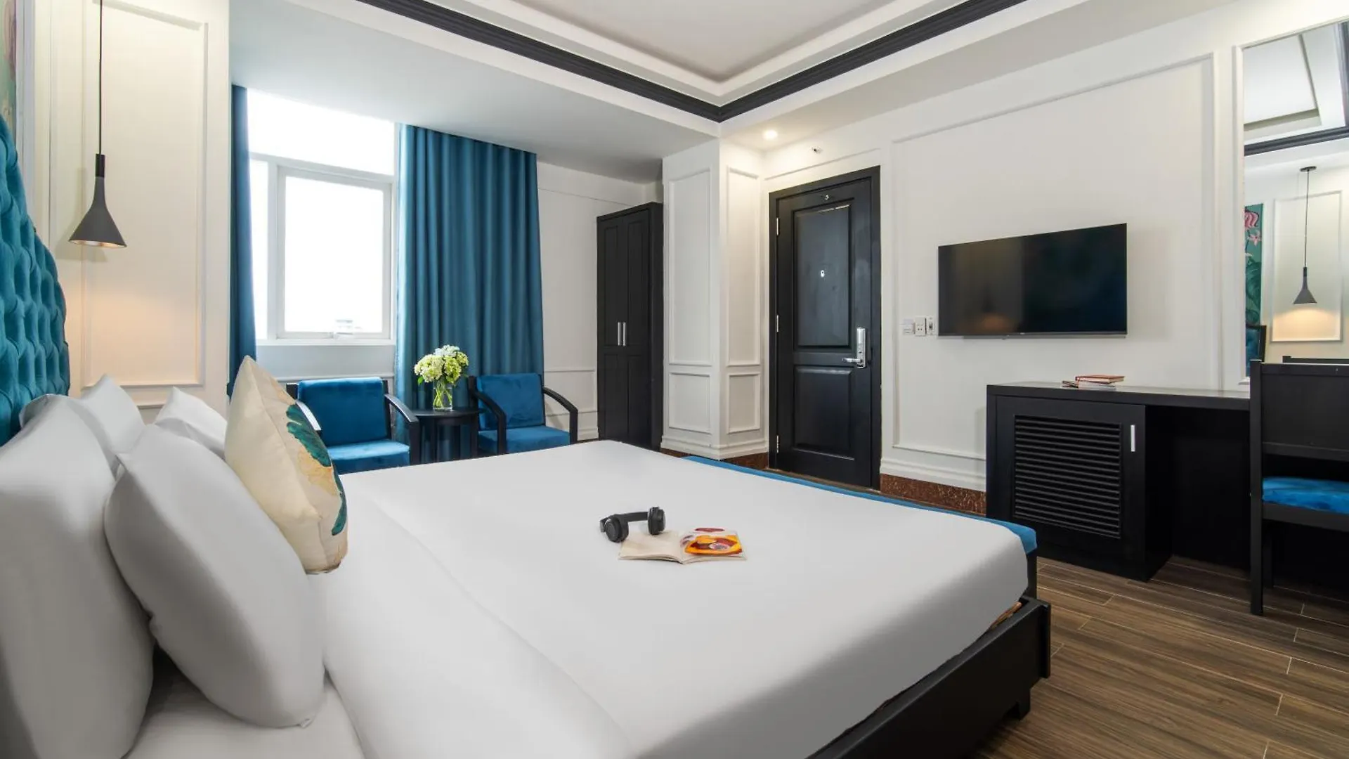 Elites Hotel Da Nang 4*,  Vietnam